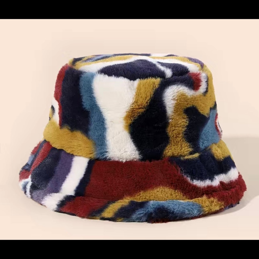 Multi Fur Bucket Hat Nwt***